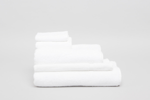 Deluxe Large Towels 100% Combed Cotton 650 gsm